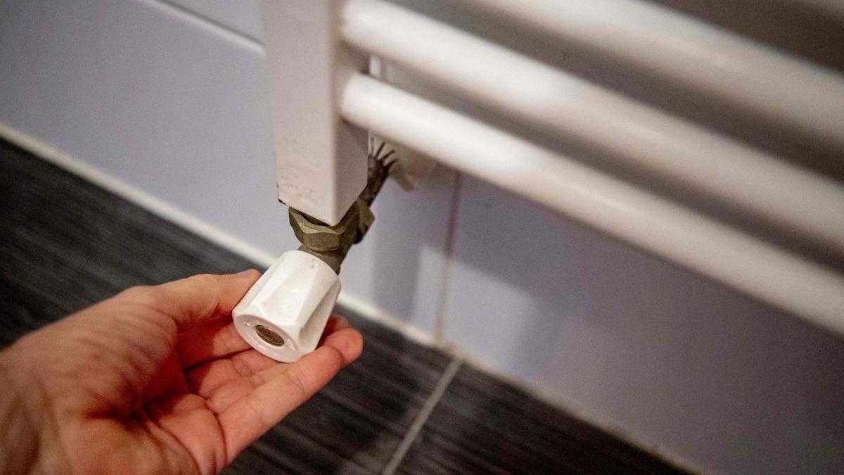 orasul care primeste apa calda si caldura cu portia ca pe vremea comunismului