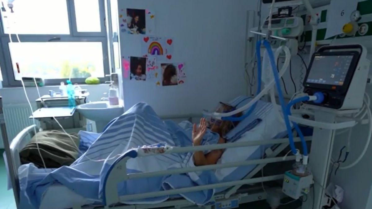 imaginiea apocalipsei sanitare din romania la spitalul universitar nu mai incap nici vii nici mortii