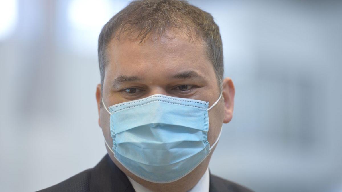 ministrul interimar al sanatatii cseke attila cere medici medicament tocilizumab uniunea europeana