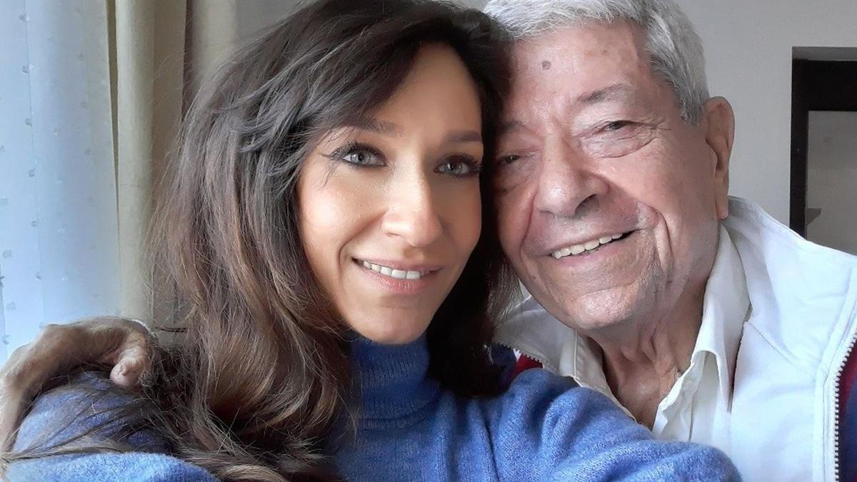 ioana dichiseanu primeste semne tata mort vis