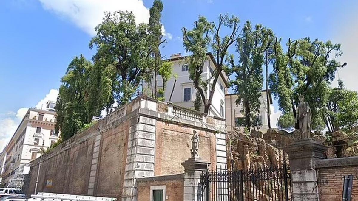 vila aurora roma caravaggio pictura murala