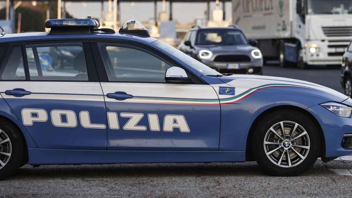 roman italia inchisoare ucis iubita