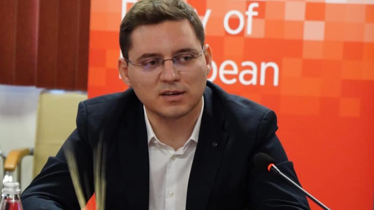 europarlamentarul victor negrescu pnl este clar noul pntcd