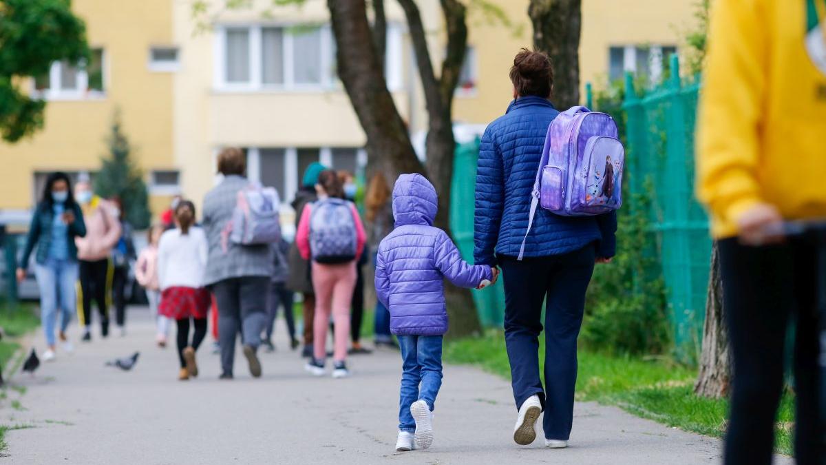 sanse nule intoarcere banci scoala federatie asociatie parinti