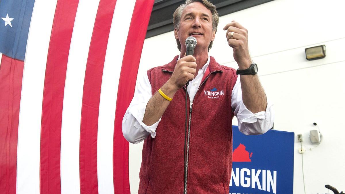 glenn youngkin terry mcauliffe alegeri virginia guvernator joe biden barack obama donal trump
