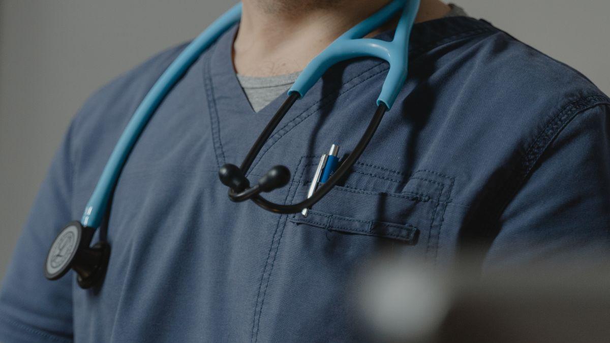 ginecolog fals italia filma inregistra femeile