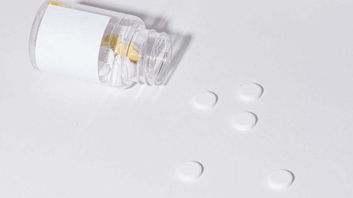 marea britanie prima tara care autorizeaza pastila covid molnupiravir