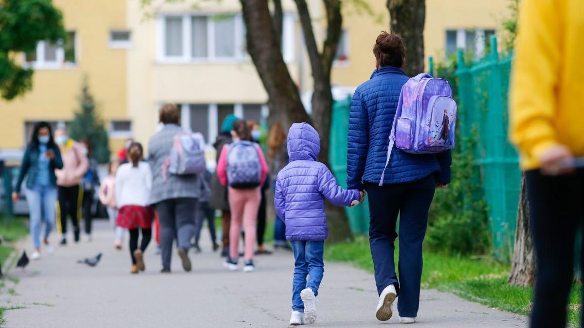 rata de infectare in bucuresti continua sa scada