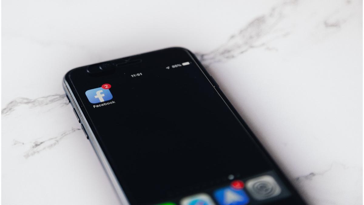 cuba acuza facebook ajutor dizidenti