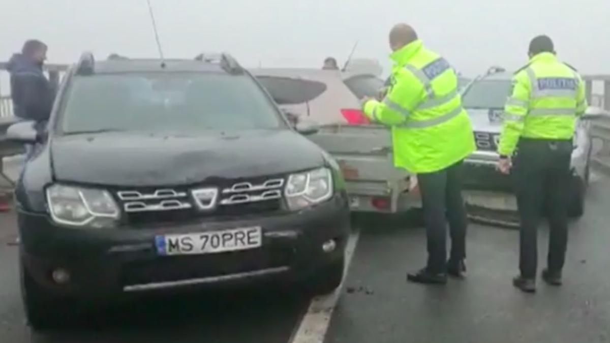 carambol cu 21 de masini pe dn15 in mures 15 noiembrie 2021