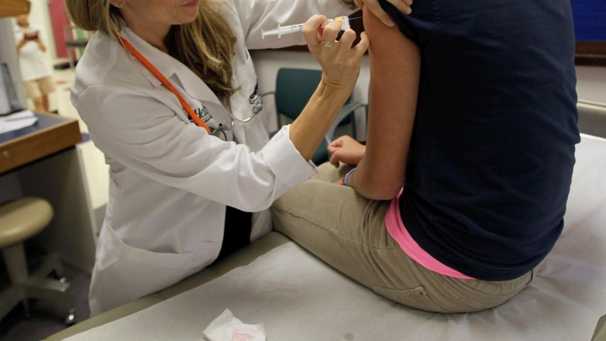 eleva 17 ani vaccinata ser gresit johnson johnson