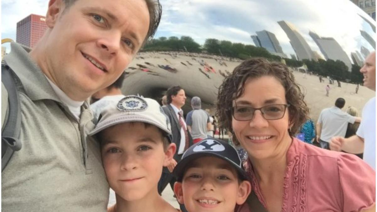 familie sua test adn baiat