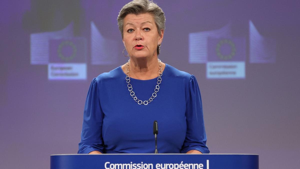 comisia europeana 138 de milioane de euro sprijinire activitati voluntariat tineri 2022