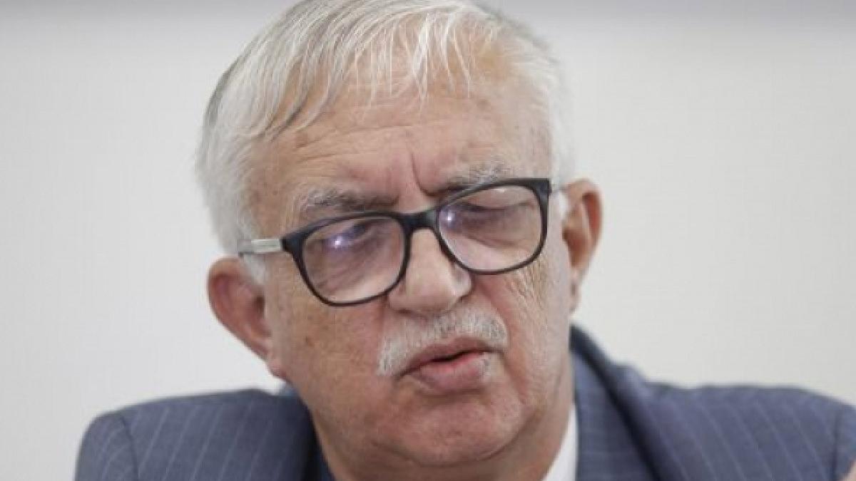 augustin zegrean fost sef ccr modificarea constitutiei negocieri formarea guvernului pnl psd