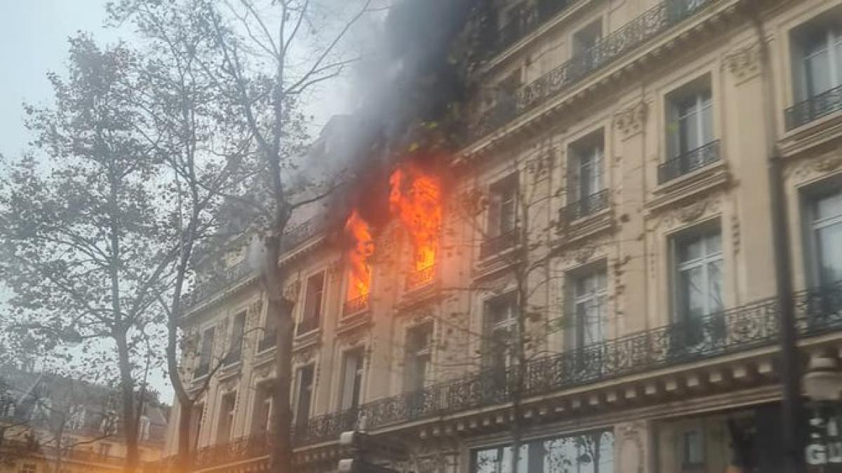 incendiu paris opera garnier