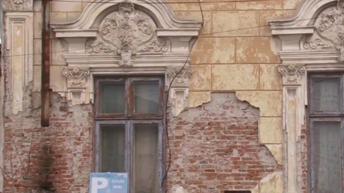 impozit mai mare cu 500 la suta pentru cei care detin cladiri sau terenuri lasate in paragina