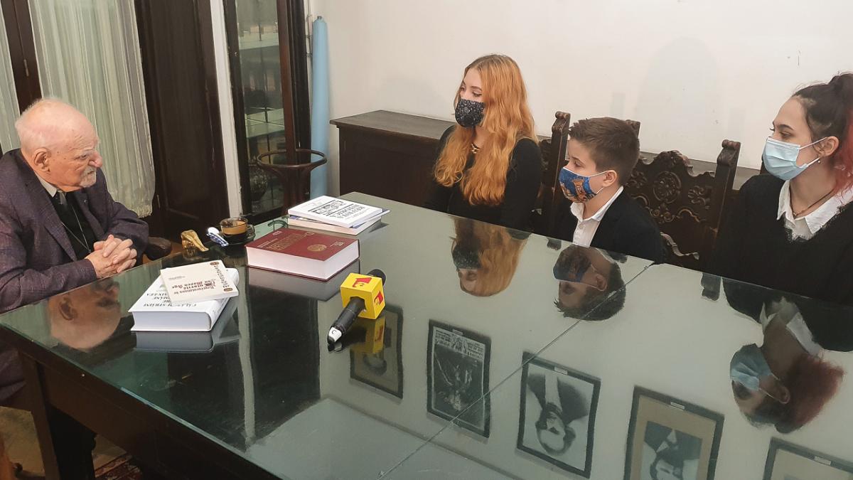 intalnire de gradul 0 cu istoria elevii au discutat cu academicianul constantin balaceanu stolnici
