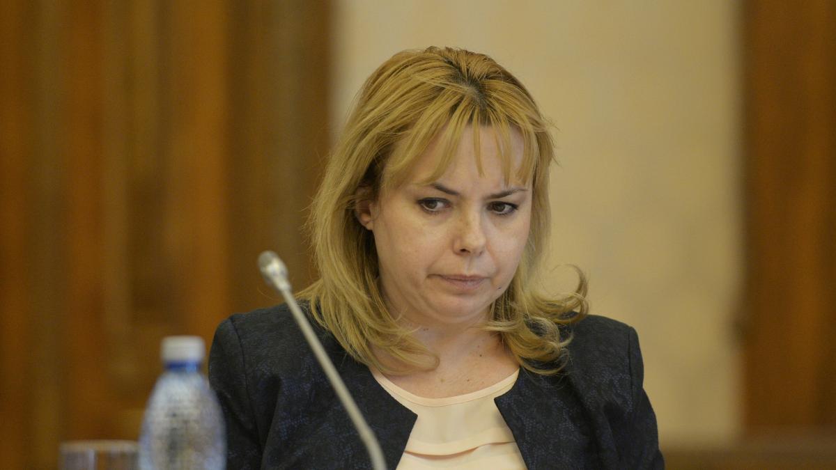 usr revocare anca dragu curtea constitutionala