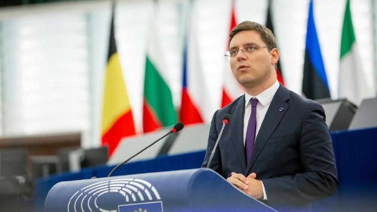 ce oportunitati pot avea tinerii din romania in 2022