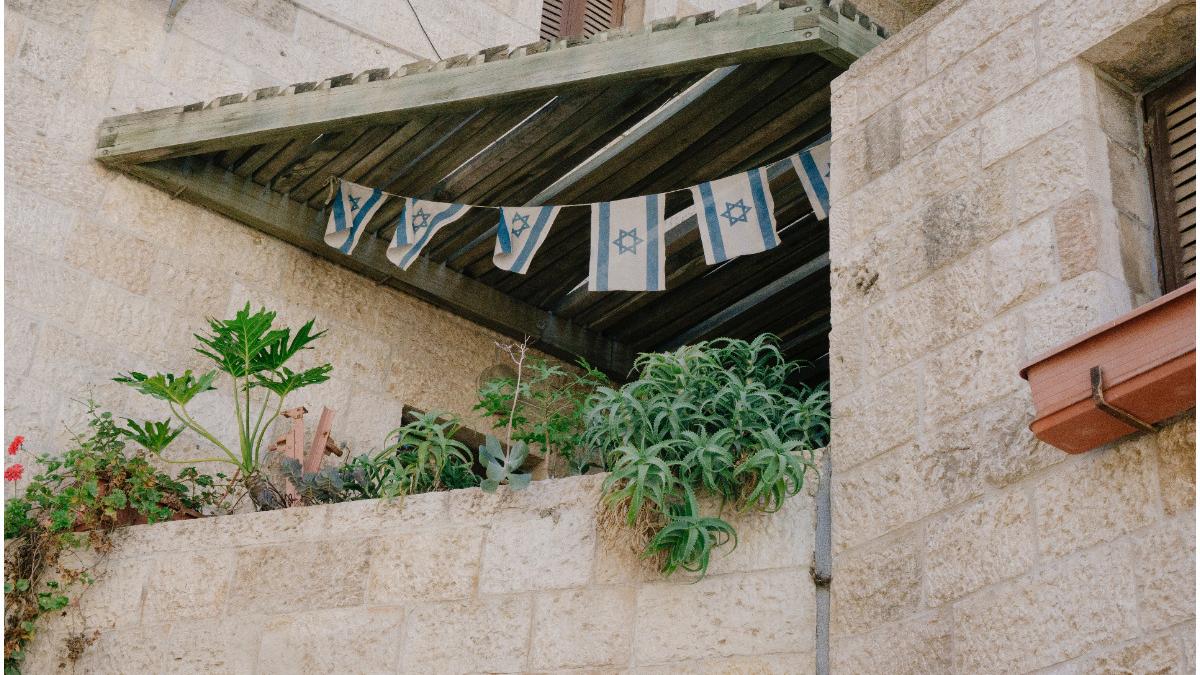 israel inchide granite straini omicron