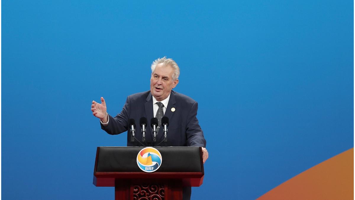 presedinte ceh vaccin obligatoriu covid