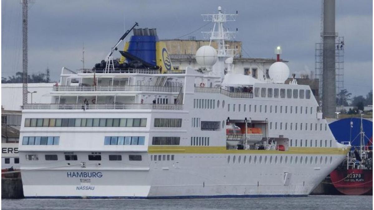 300 persoane blocate vas croaziera doua cazuri covid 19