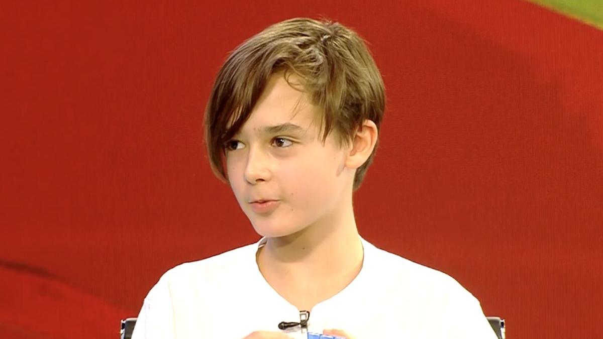 ianis chele recorduri mondiale cub rubik
