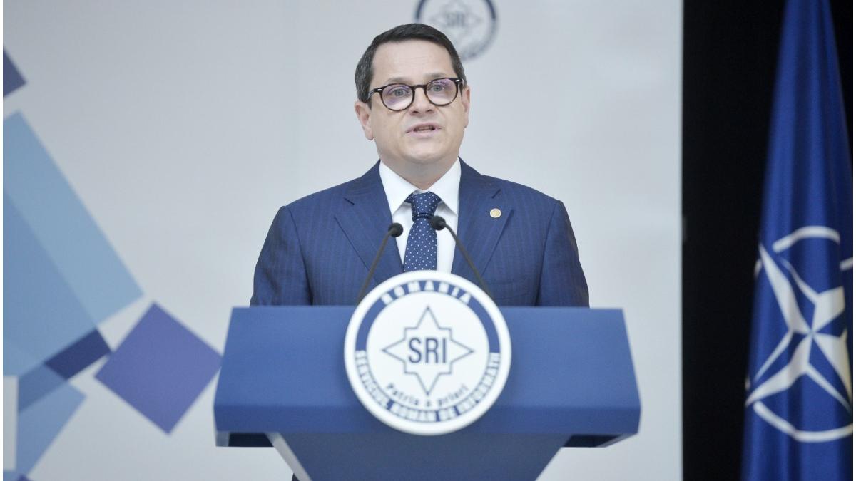 eduard hellvig seful sri intalnire directori fbi si cia