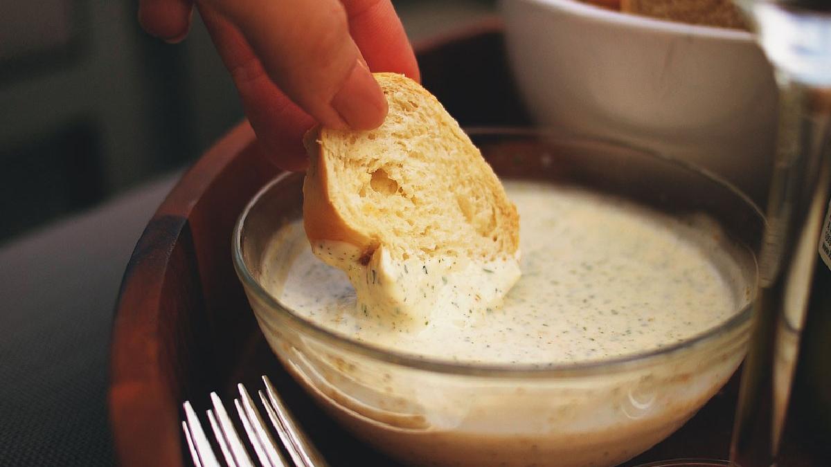 medicul nutritionist anca hancu reteta mujdei de usturoi cu putine calorii