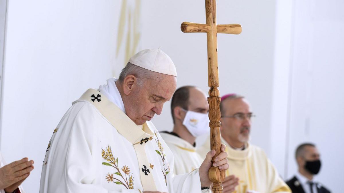 papa francisc lesbos migranti europa