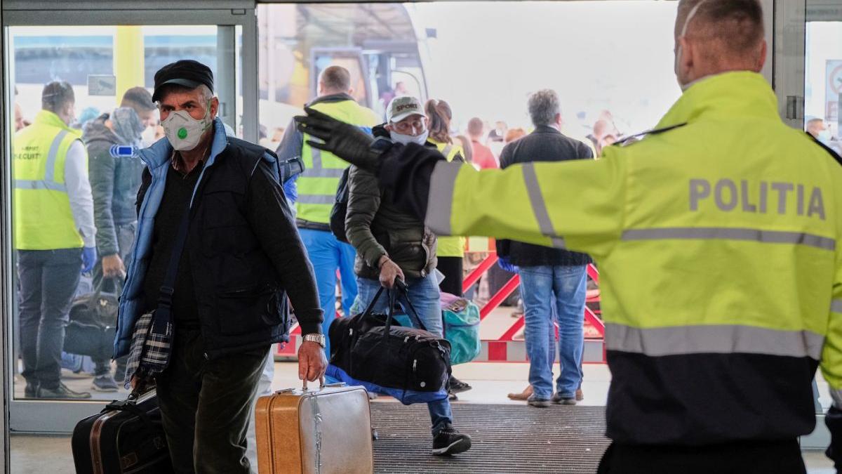 solicitare reducere restrictii scadere cazuri infectari lipsire drepturi libertati