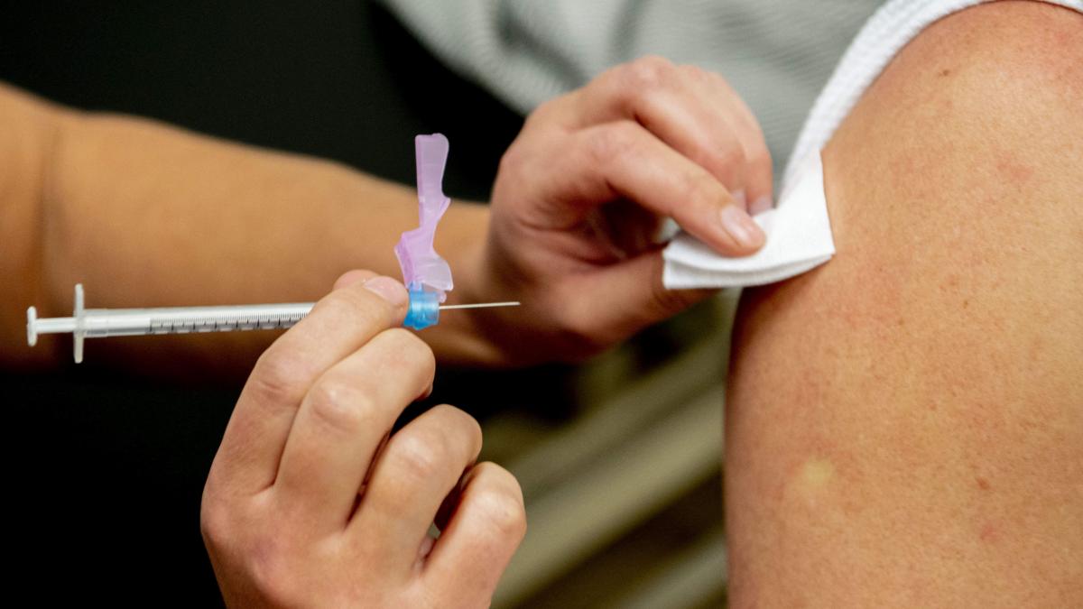 ancheta noua zeelanda barbat vaccinare covid 19