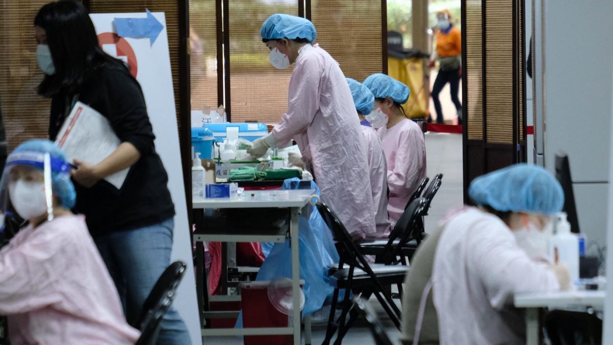 doi ani de la primul caz oficial de infectare cu sars cov 2