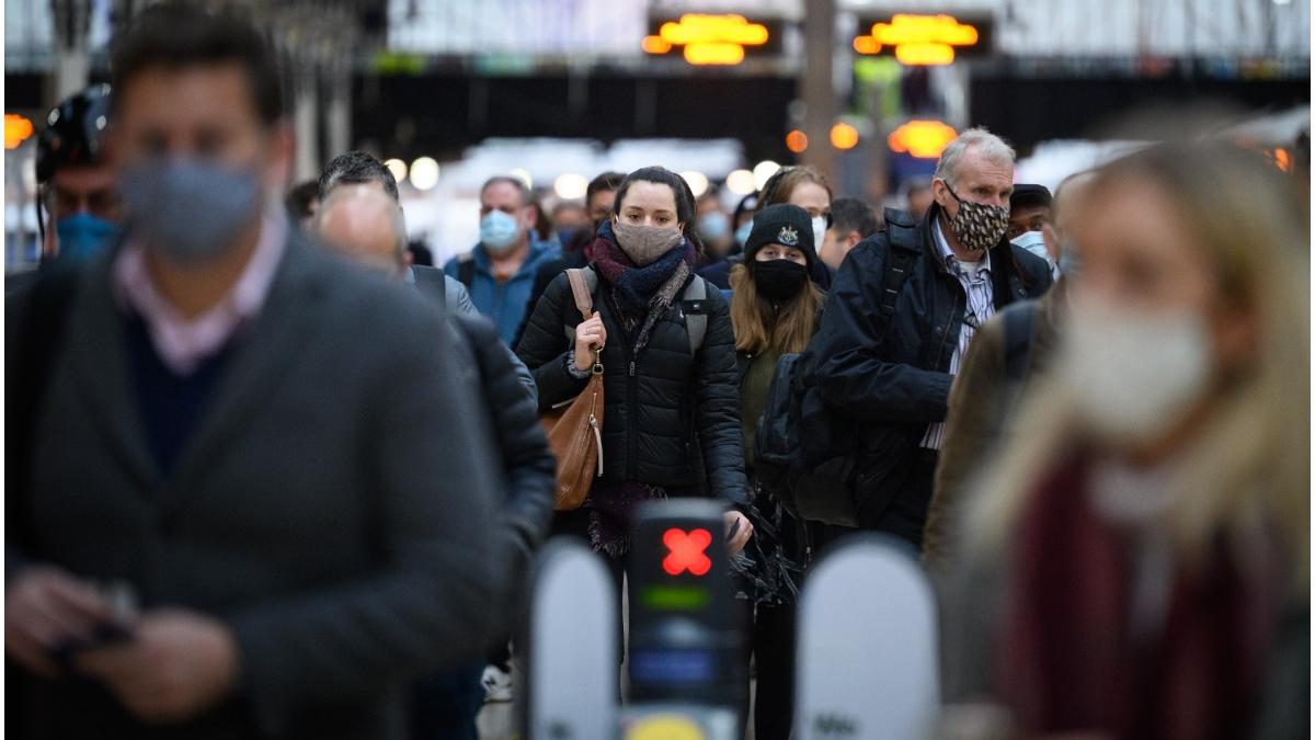 varianta omicron dominanta londra