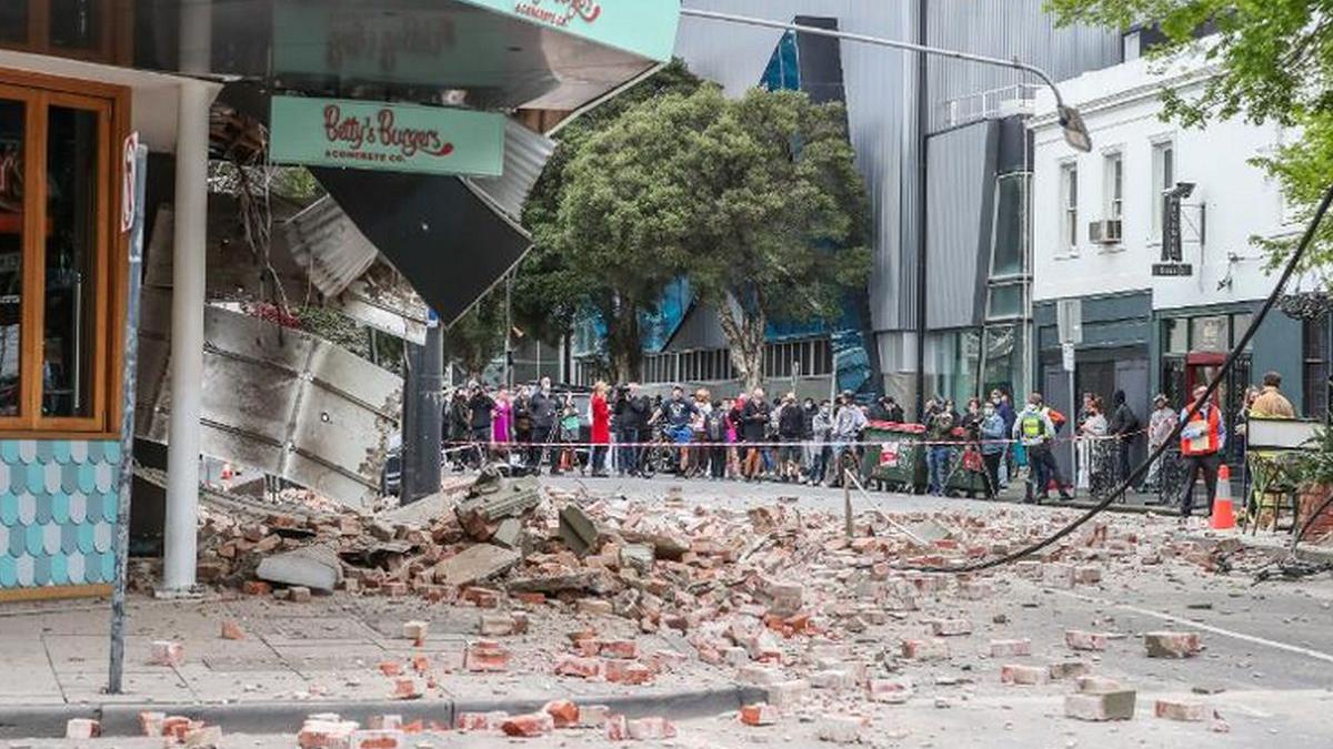 cutremur asia indonezia flores tsunami