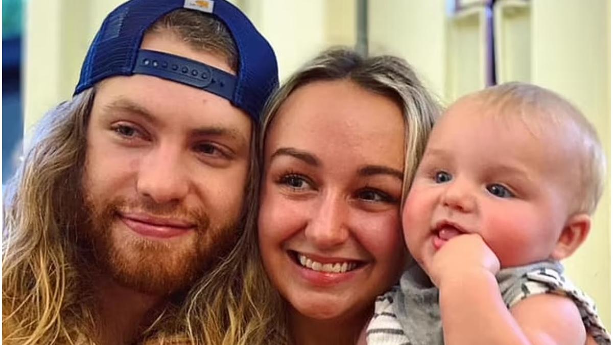 copil a impuscat tata arma