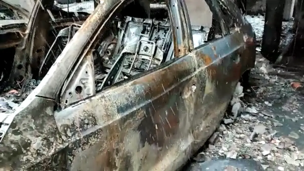 incendiu constanta apartamente afectate foc masini avariate