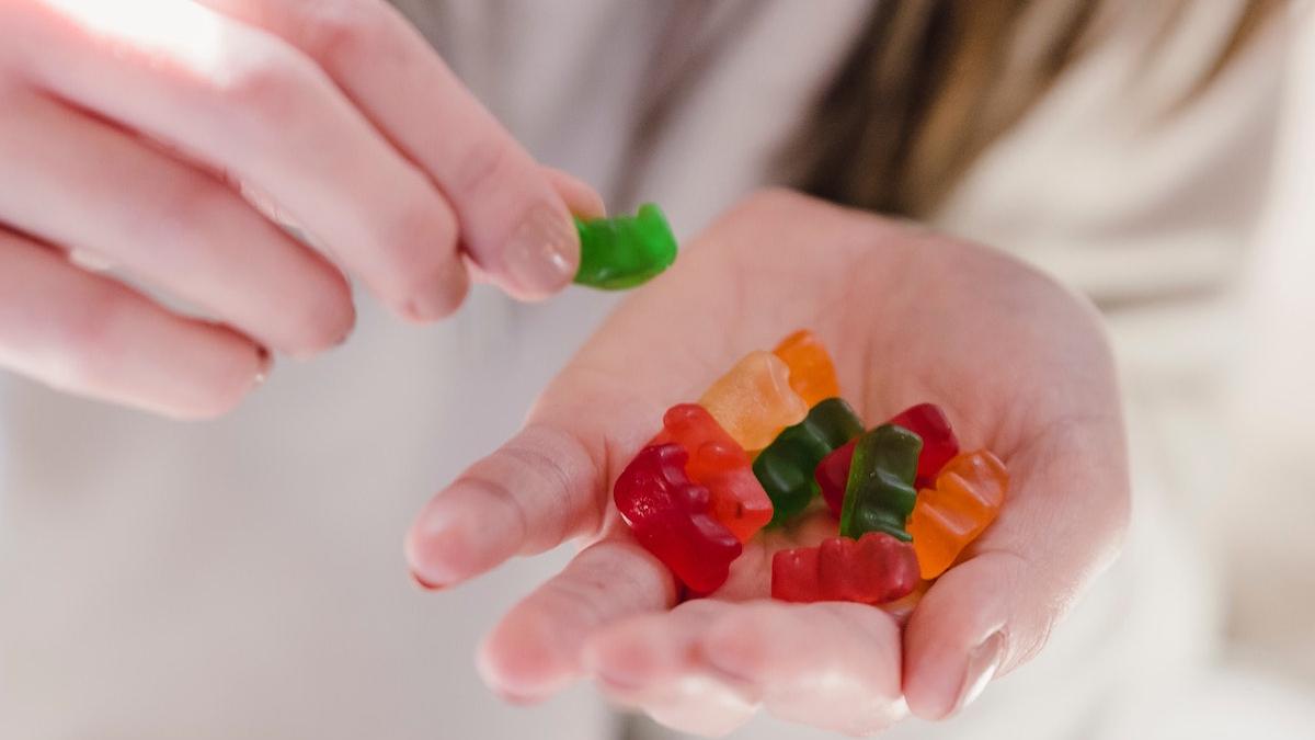 de ce stralucesc jeleurile substanta utilizata industria auto