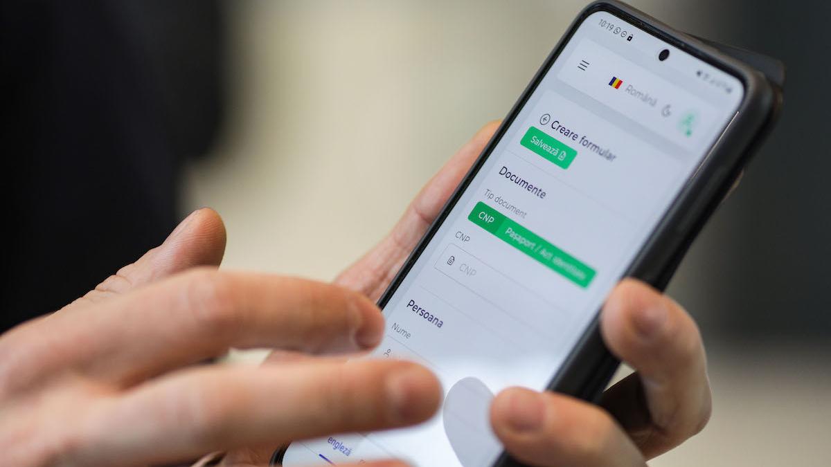 formularul digital intrare romania obligatoriu luni