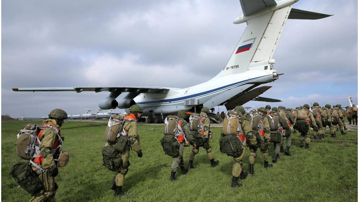 rusia exercitii parasuta ucrina capturare teritoriu