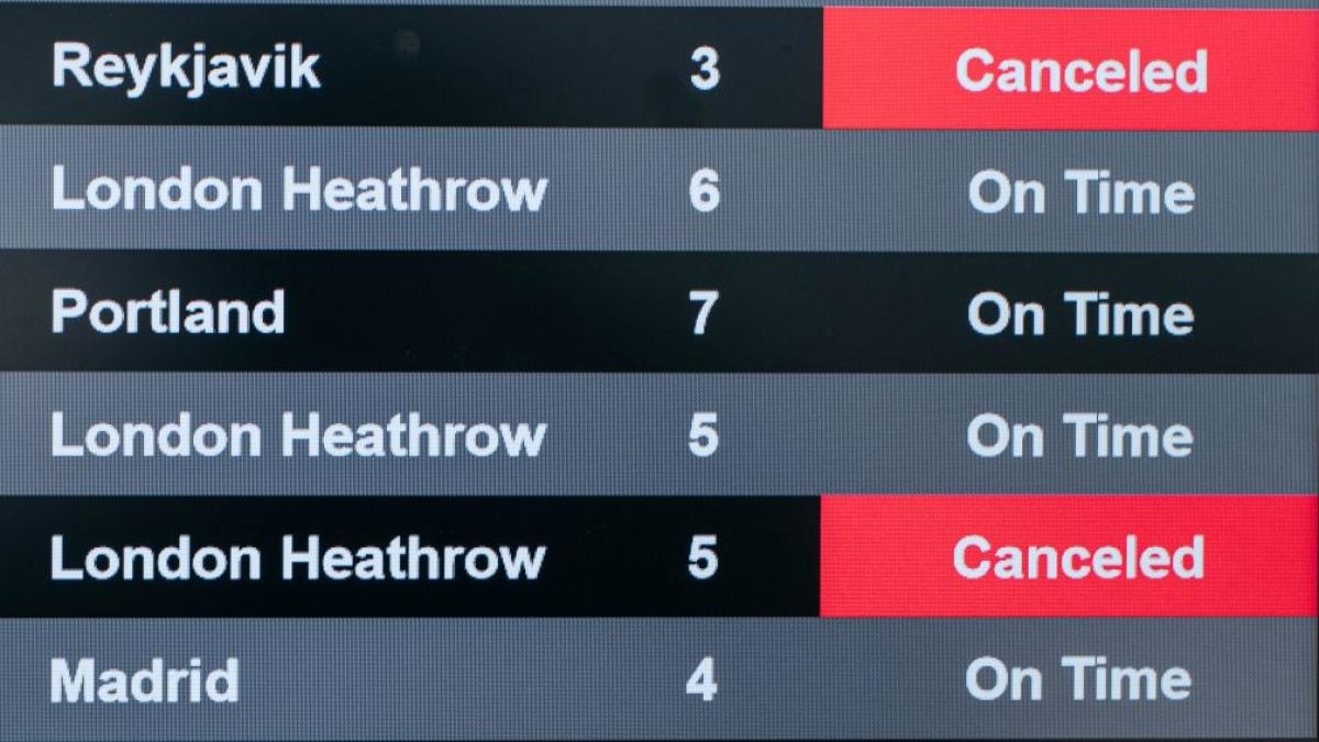 4500 zboruri aeriene anulate omicron