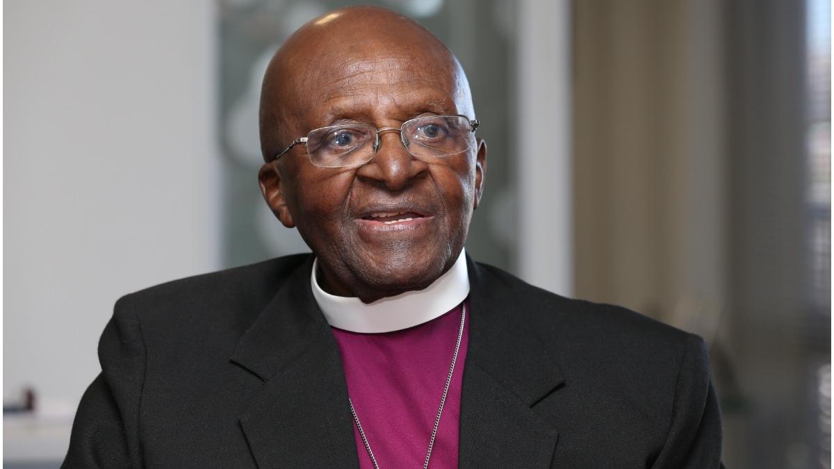 a murit desmond tutu premiu nobel apartheid
