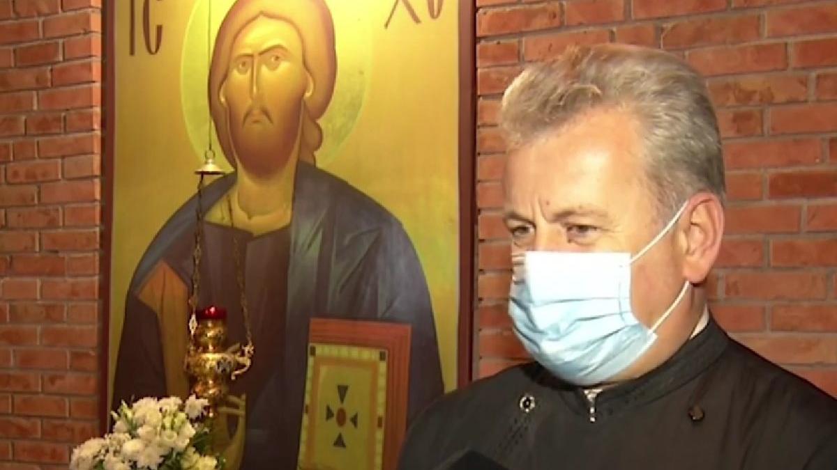 Preot clujean, despre icoana Mântuitorului Iisus Hristos care lăcrimează de o lună: ”Ne-am dat seama că nu poate fi ascuns”