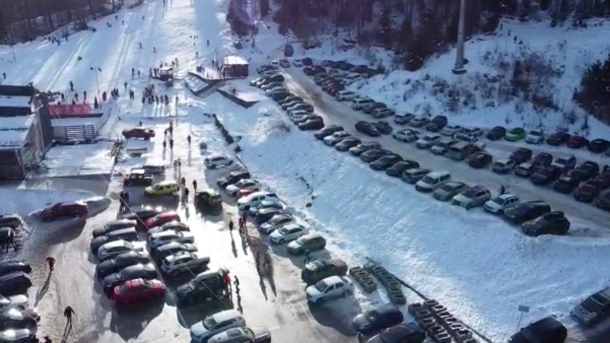 sinaia telegondola aglomeratie cota 1 400