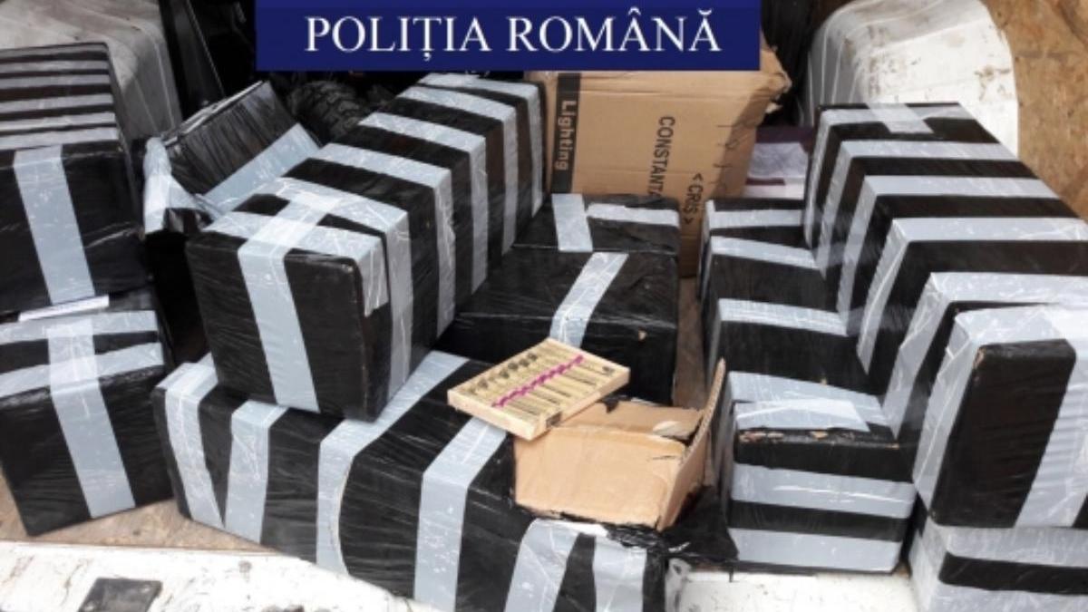 tona artificii confiscata politisti trei localitati ilfov