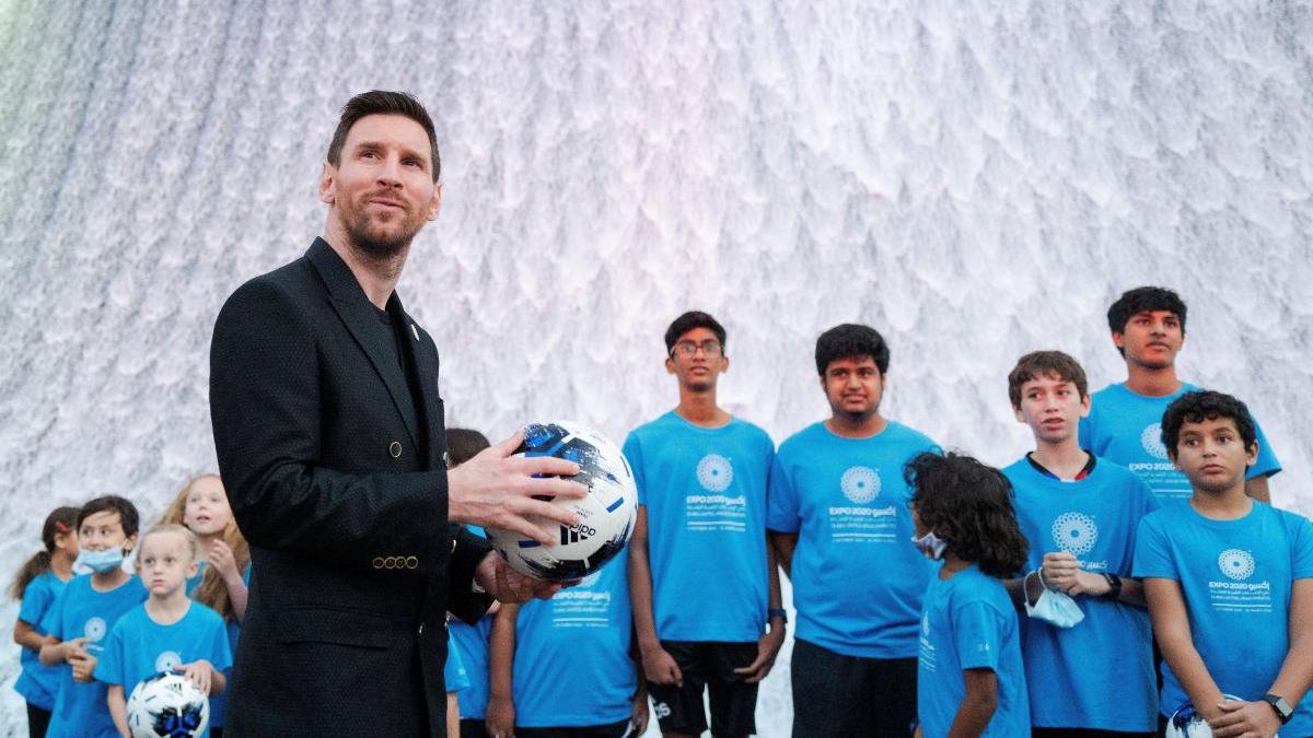 lionel messi psg covid izolare