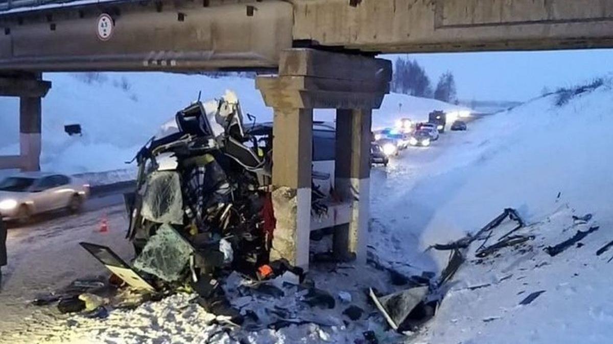 rusia accident autobuz riazan morti picior pod