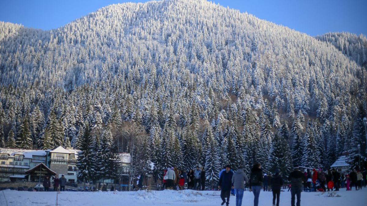 grosimea stratului zapada romania 7 ianuarie 2022