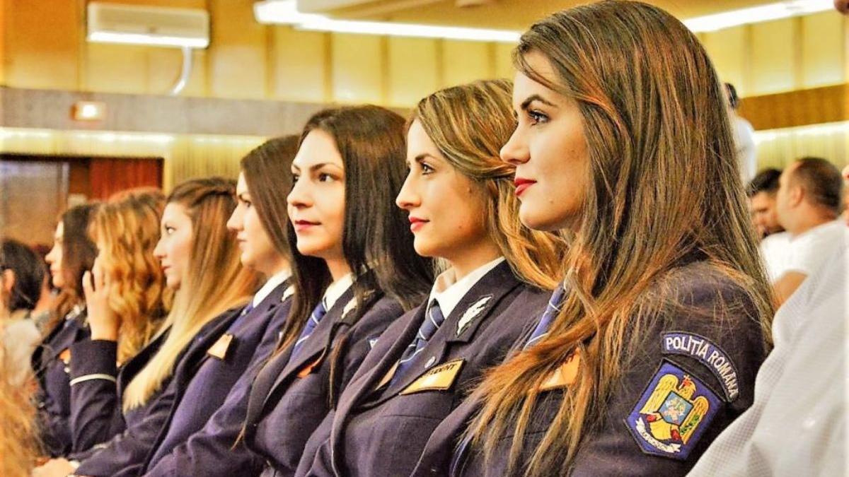 focar covid scoala de politie campina