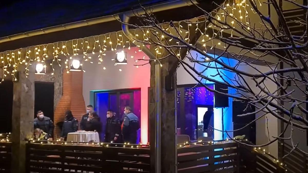 manager spital beius petrecere pandemie colegi primar